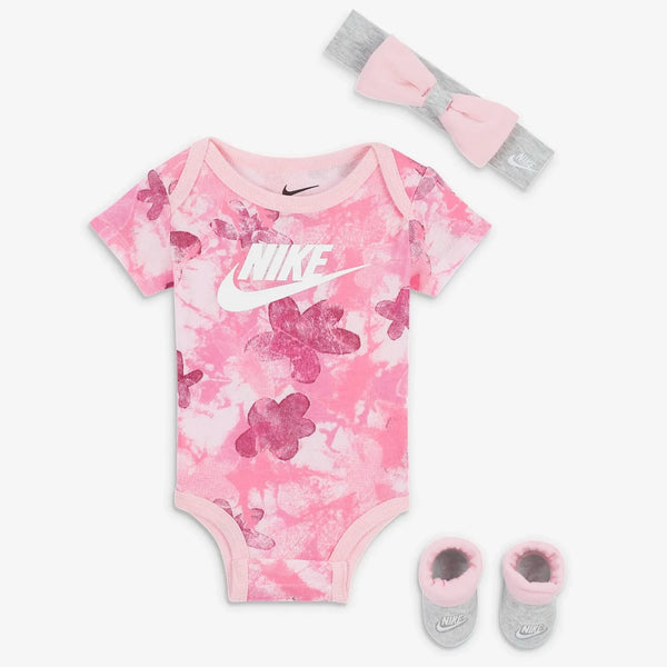 Newborn girl nike on sale clothes