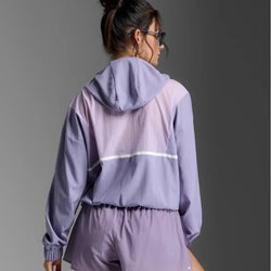 2XU Womens Aero Sheer Windbreaker - SPORTFIRST HERVEY BAY