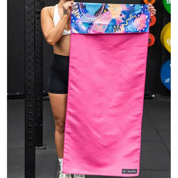 Cheeky Winx Hooded Gym Towel - SPORTFIRST HERVEY BAY