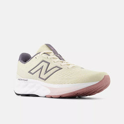 New Balance 520 v9 (D-Wide) Womens Shoe